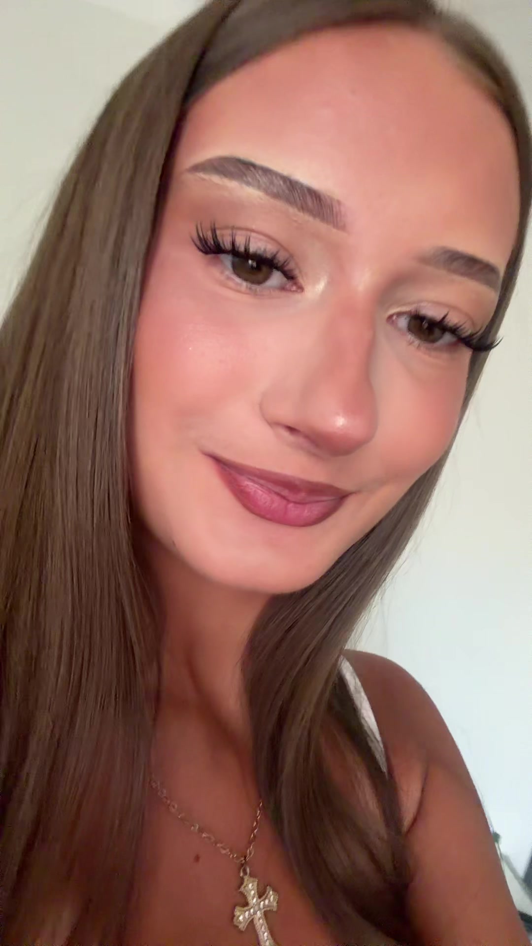 @zuziash1tpost