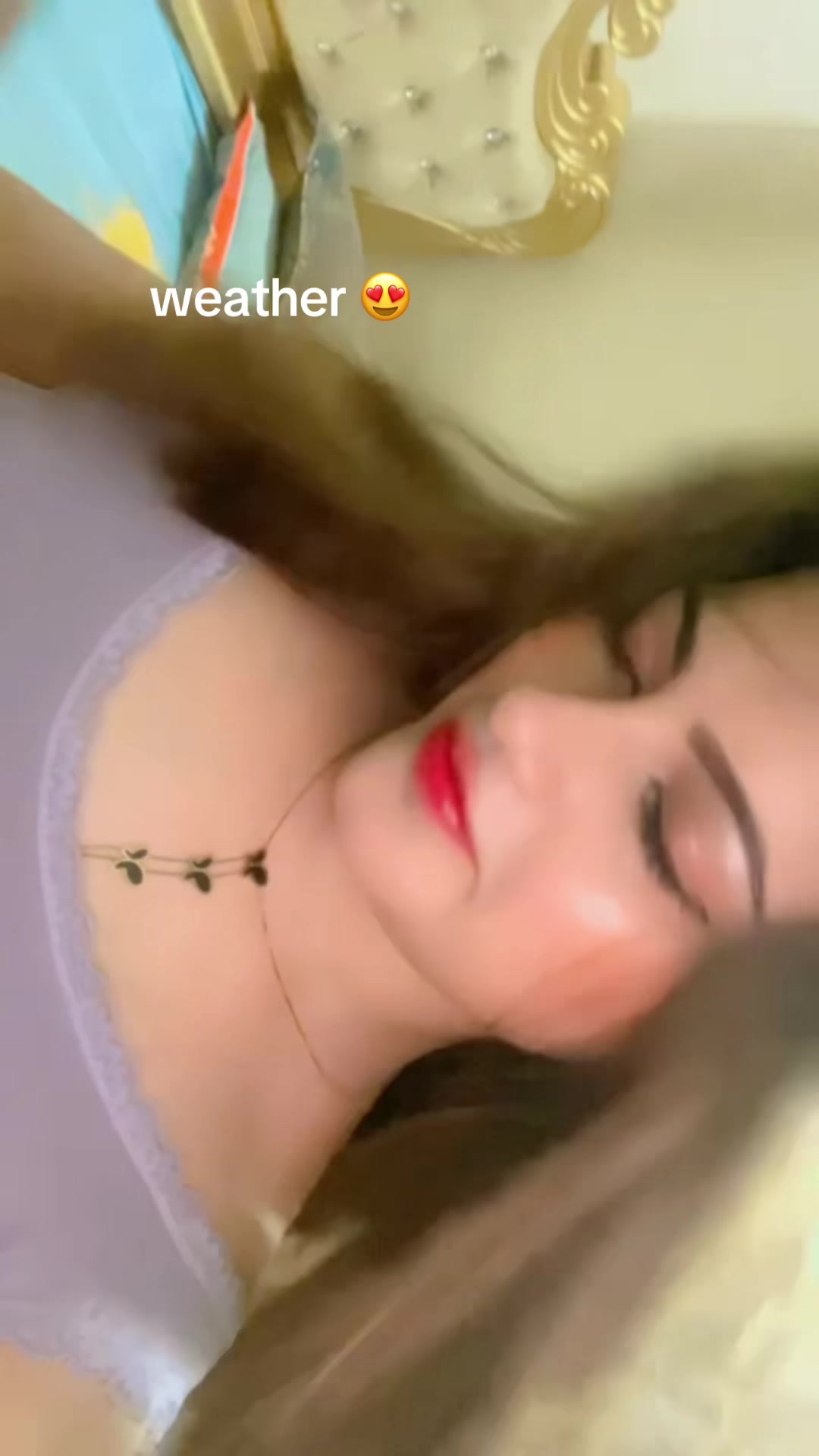 @👸Simran🧏♀️