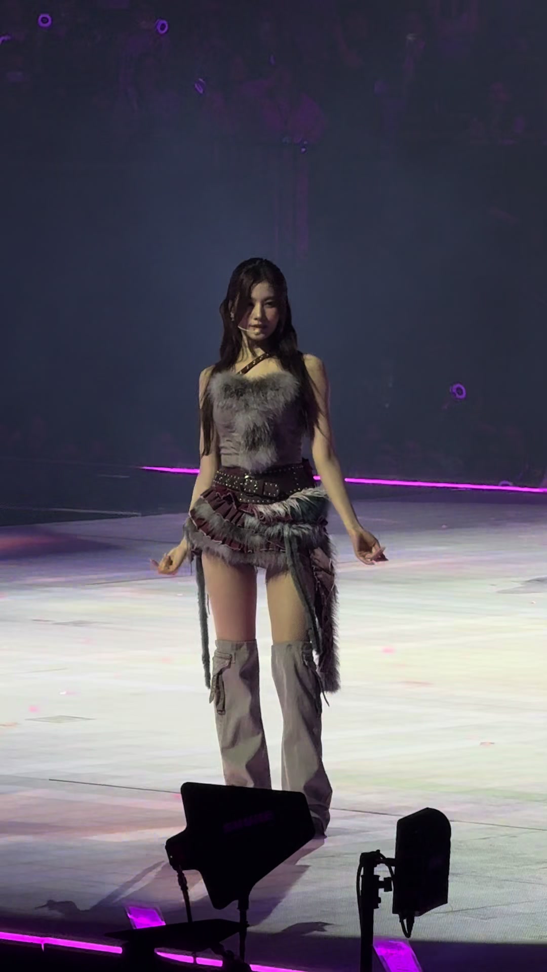 @Ari