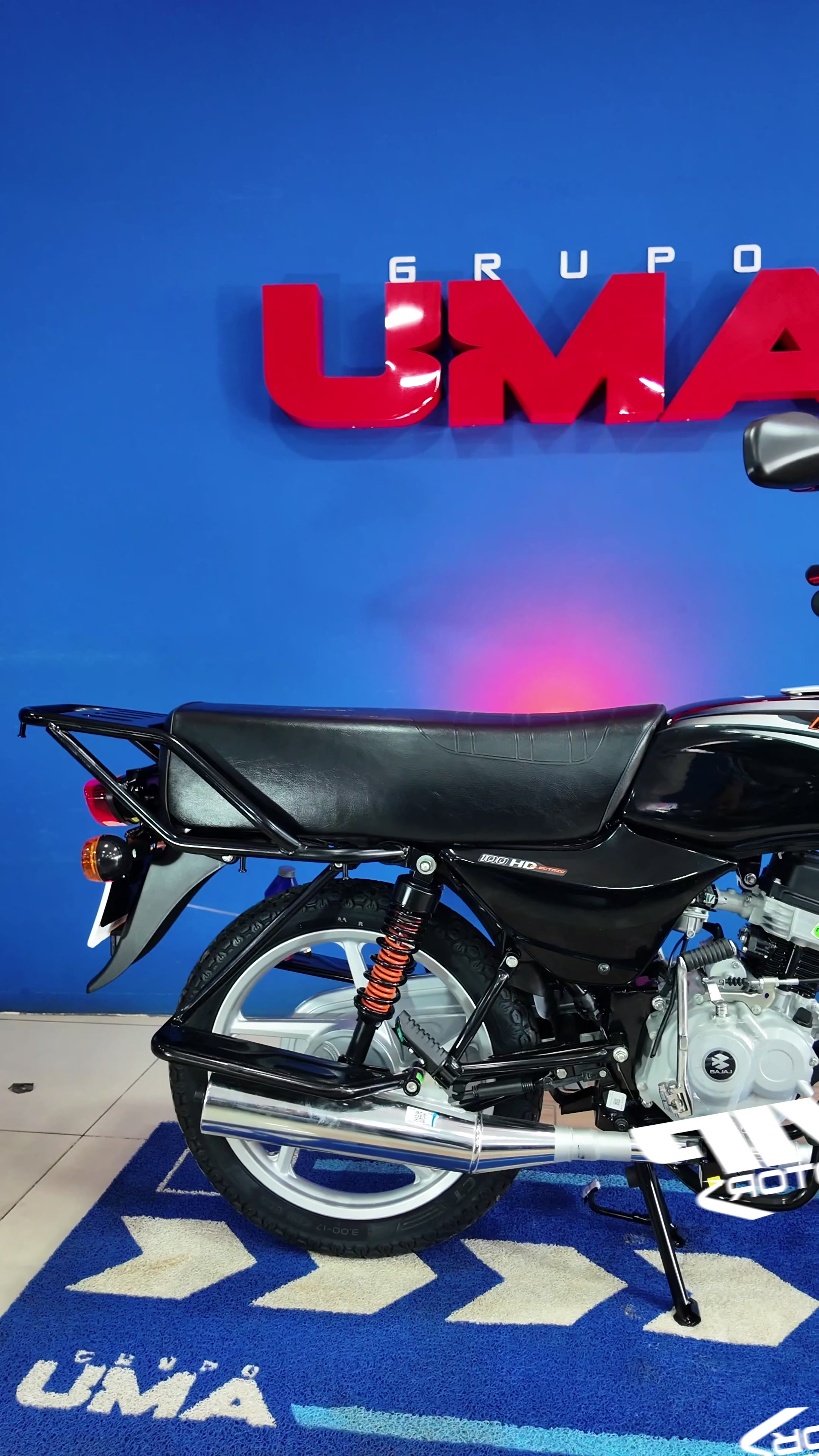 @BAJAJ AMATITL&Aacute;N