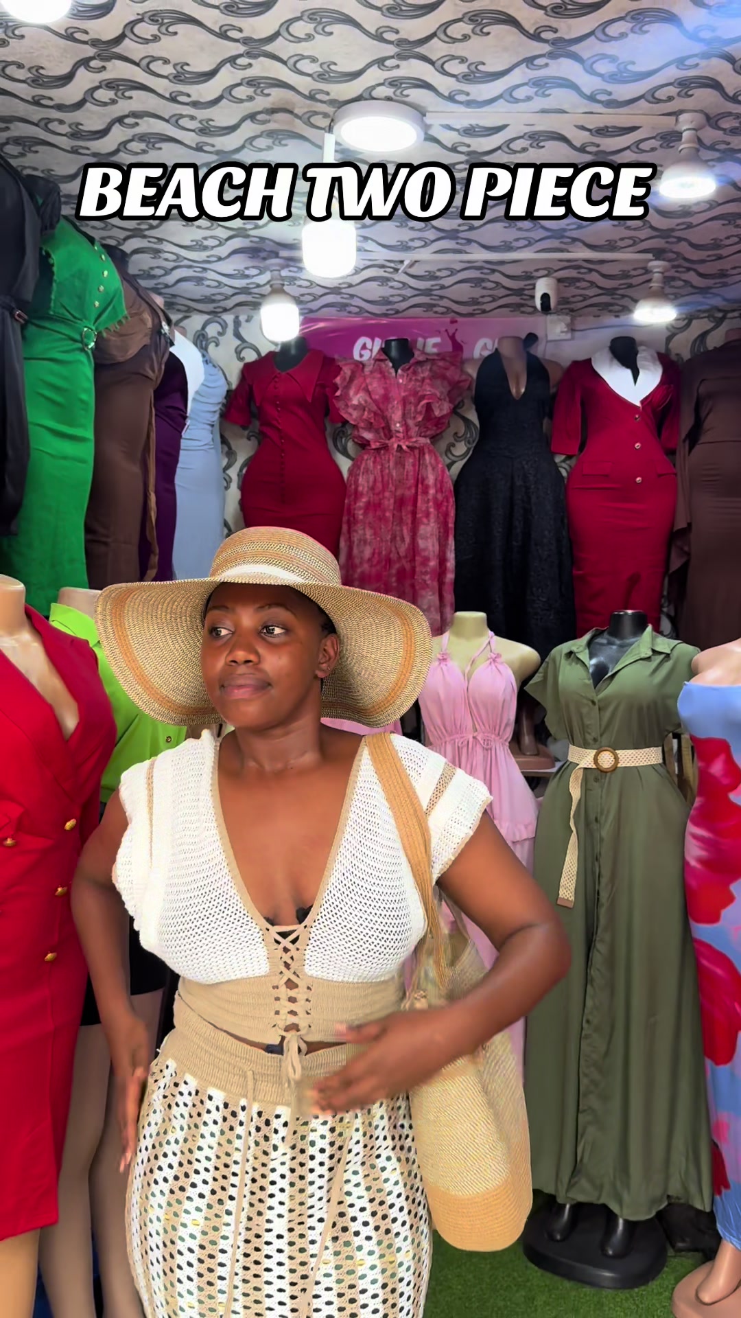 @GIRLIE PLUG / +256 700471022