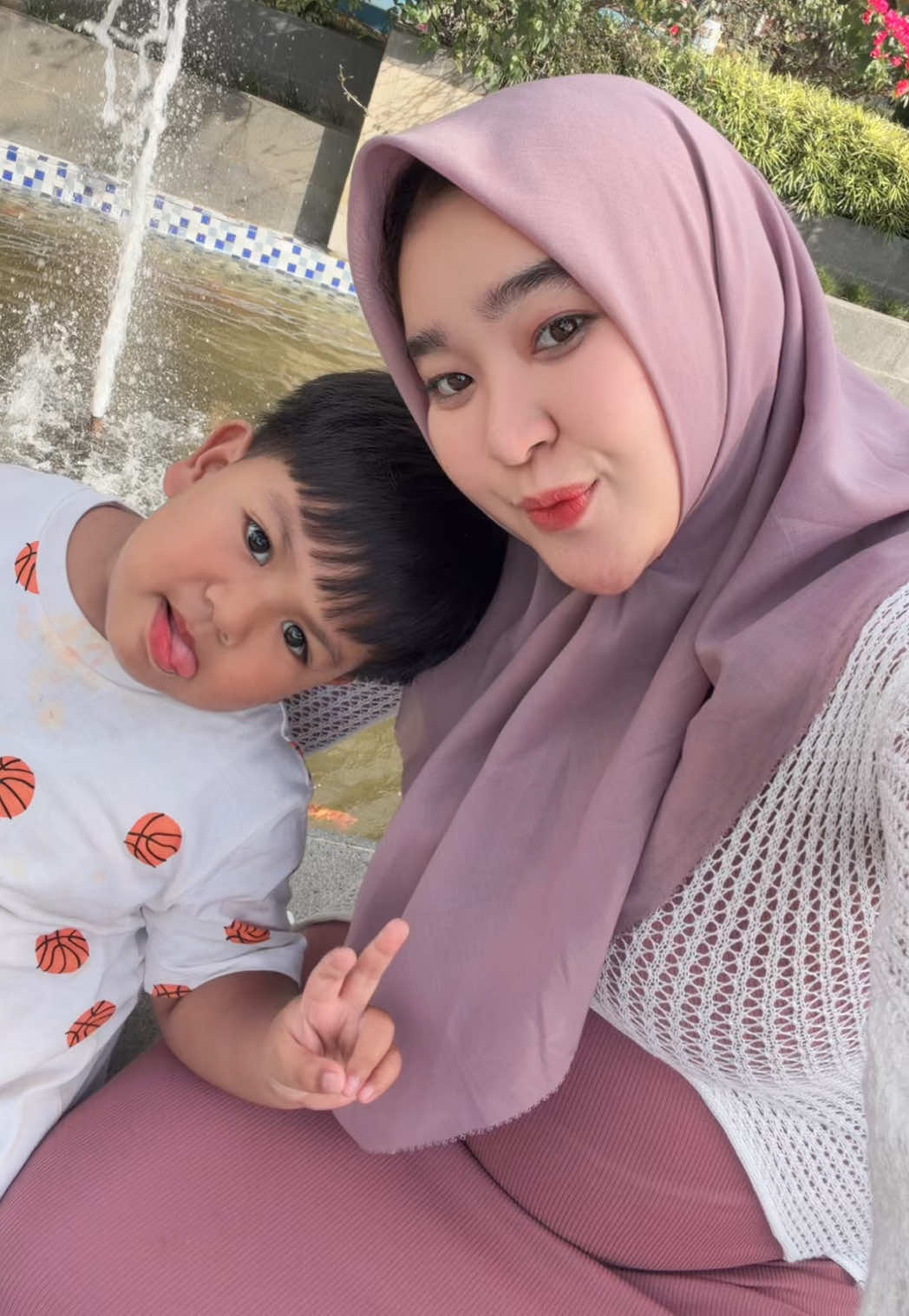 @Dellawidyasariii
