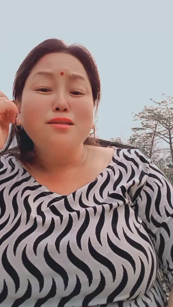 @Florina Ghale