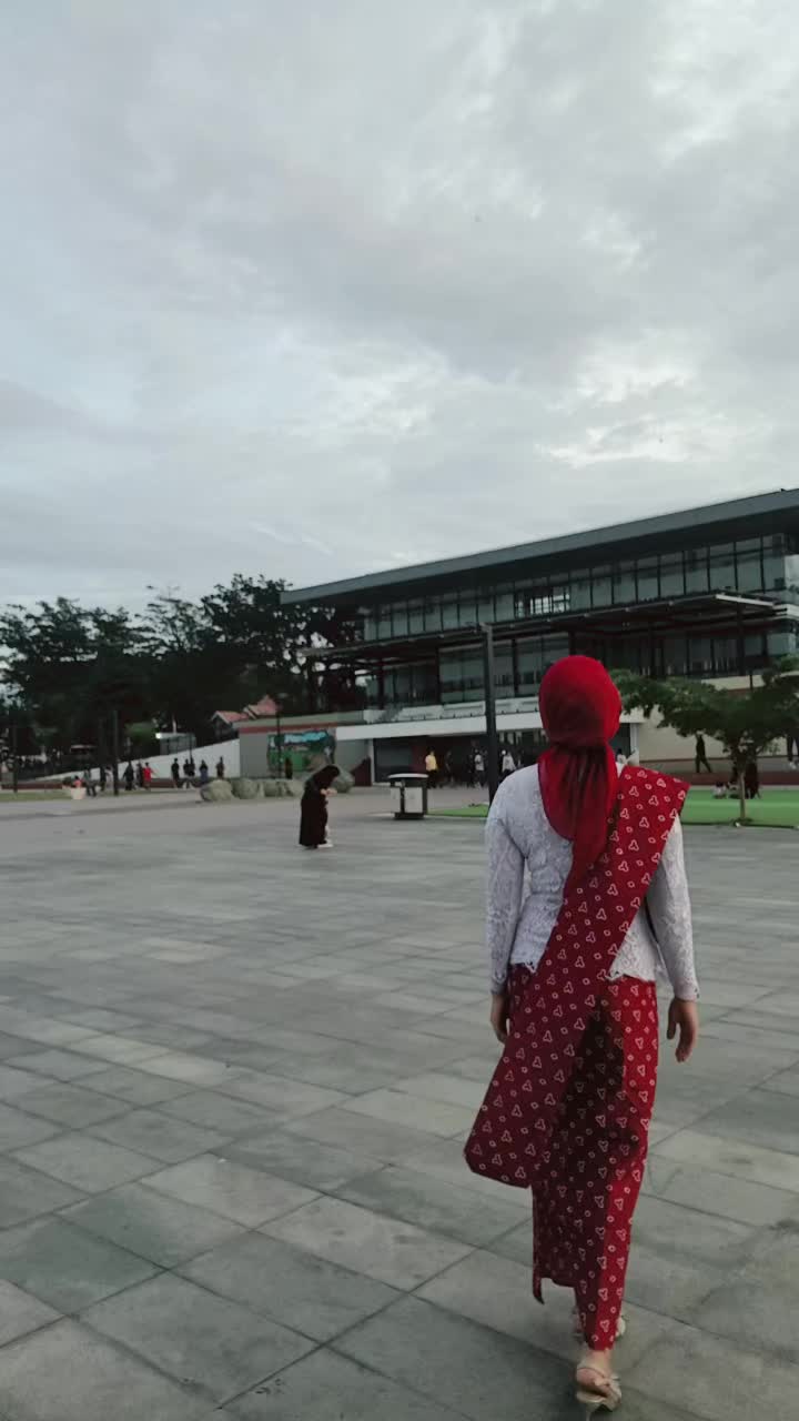 @Wulandari
