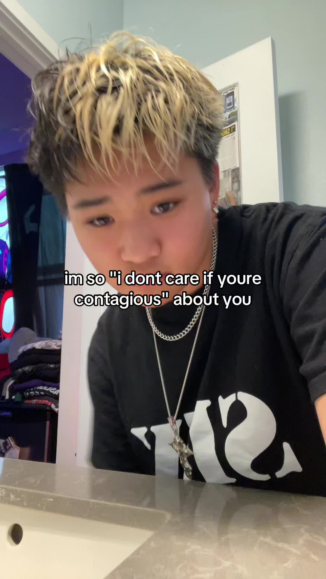 @♱