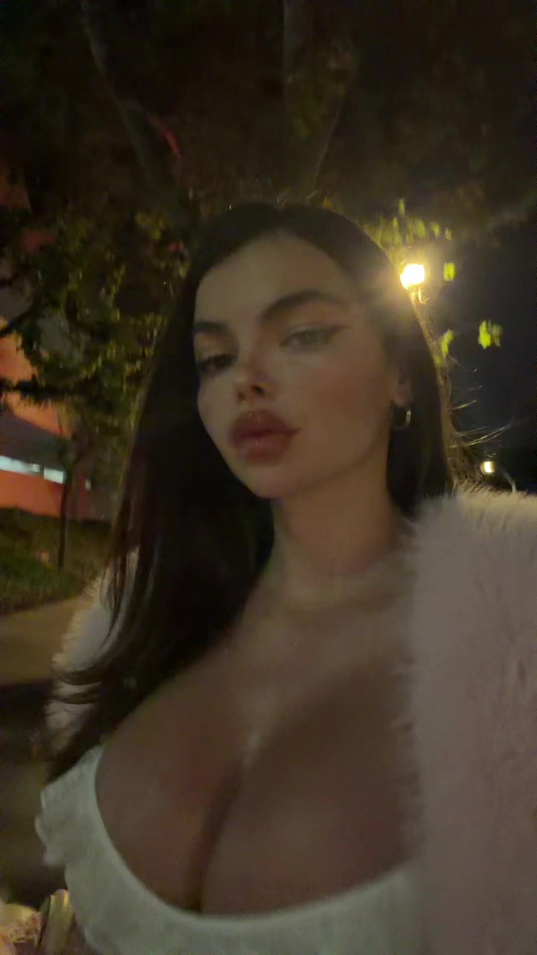 @Adela Kormanova