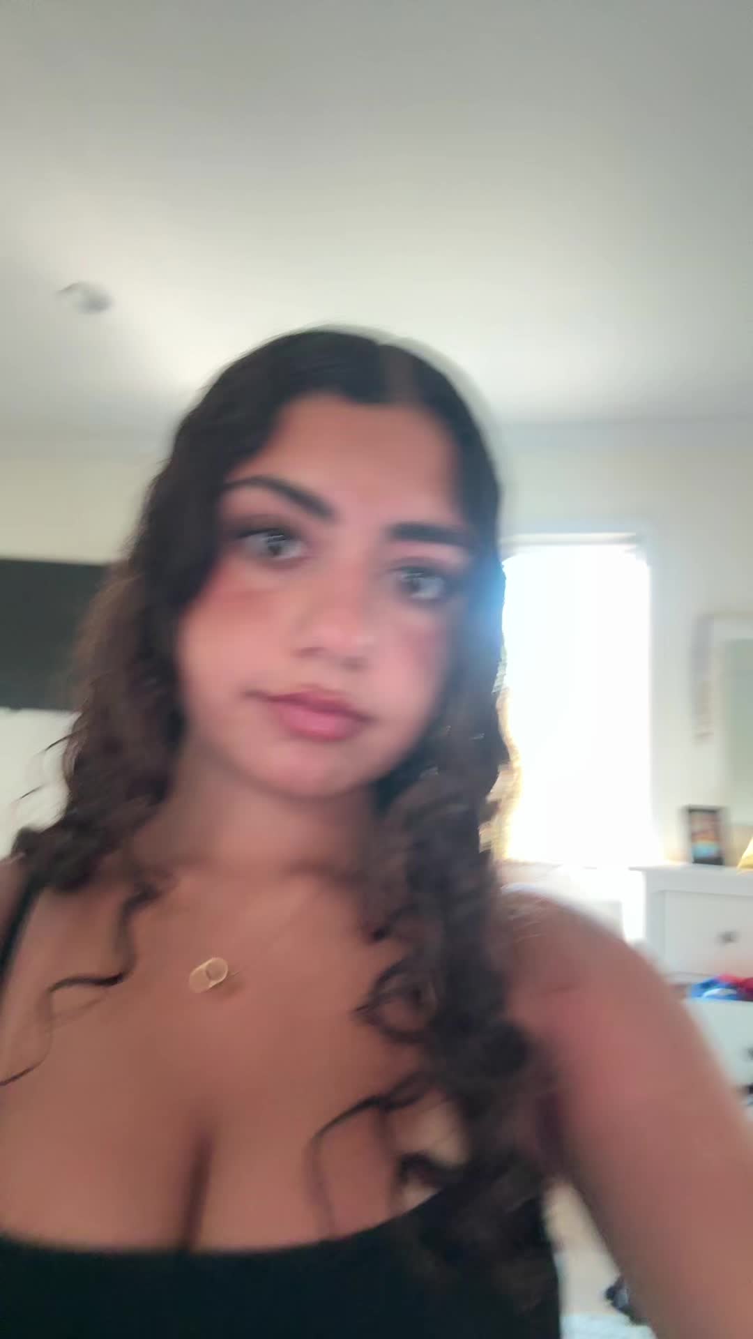 @Ava🥳
