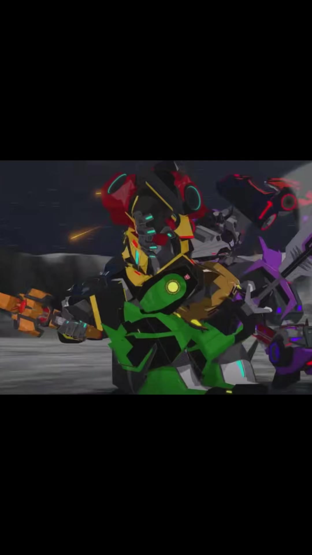 @Bumblebee’s left valve lip