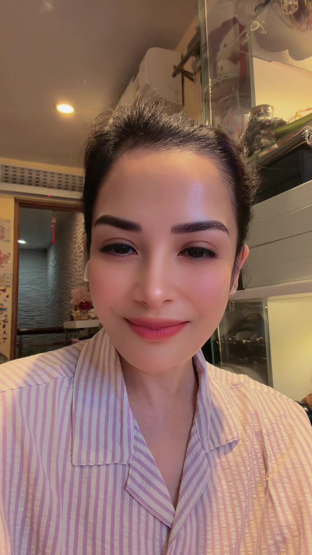 @HeyItsAPRIL🍏