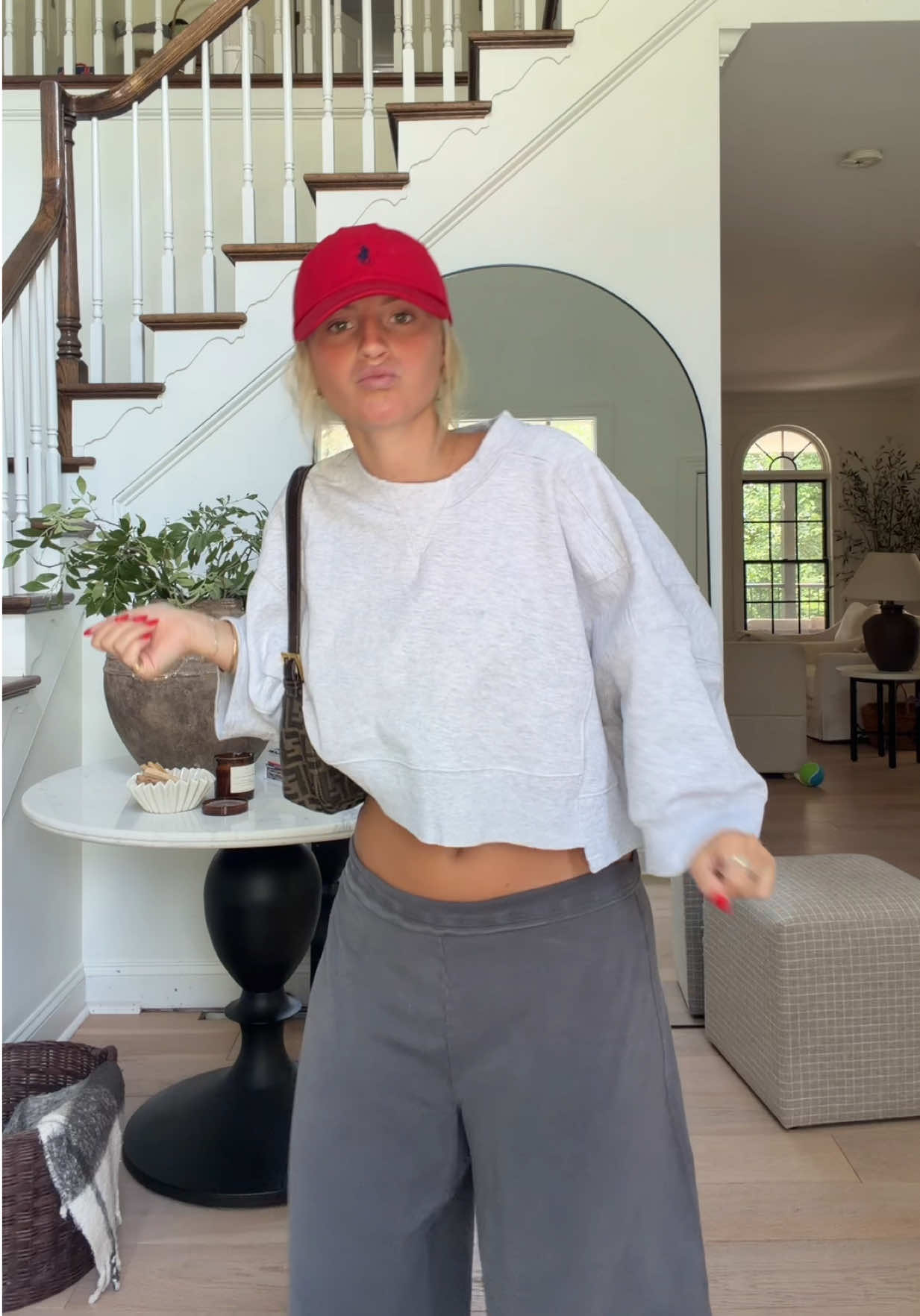 @ellastough