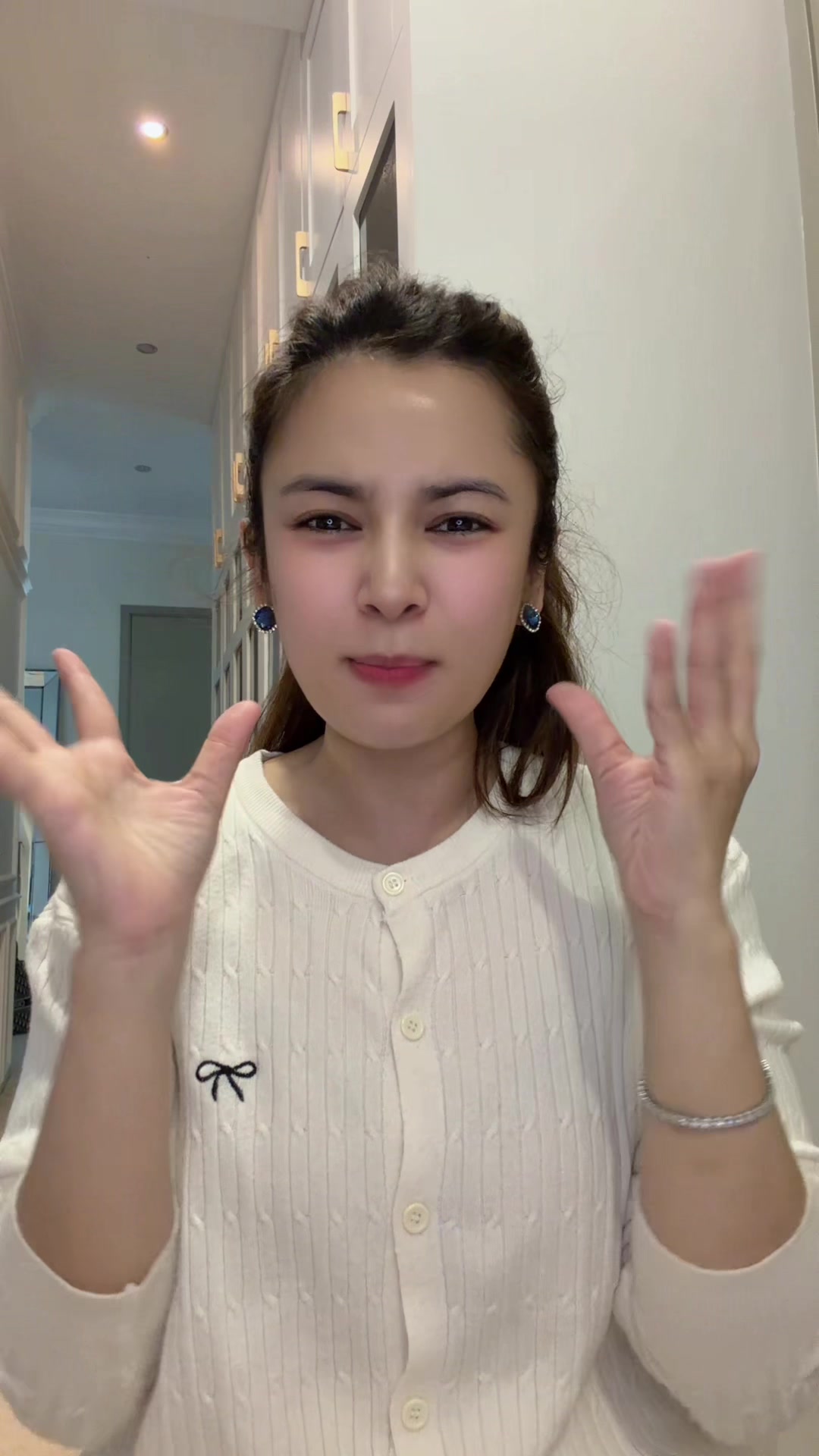 @Naomi Nadia