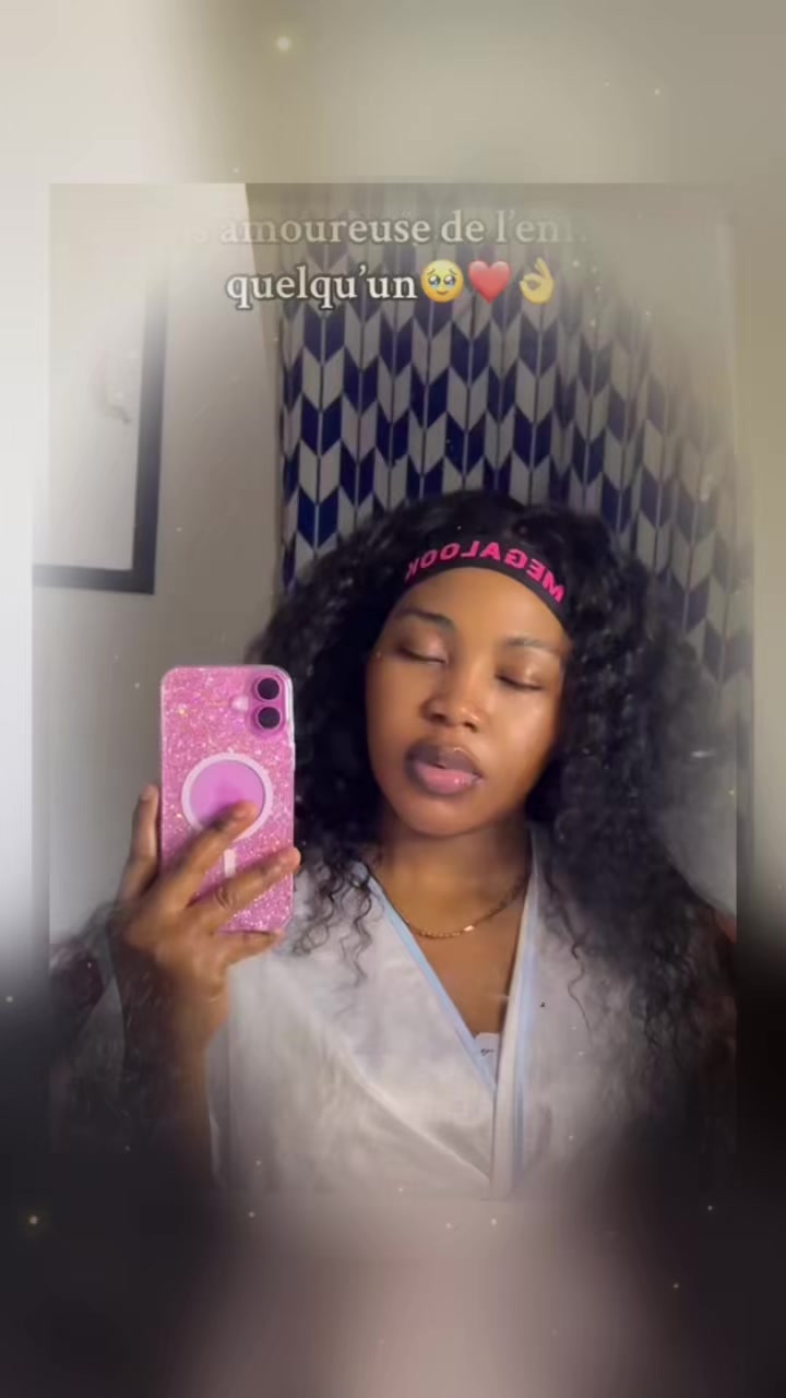 @Améliaqueen4🇨🇬🇺🇸🦅