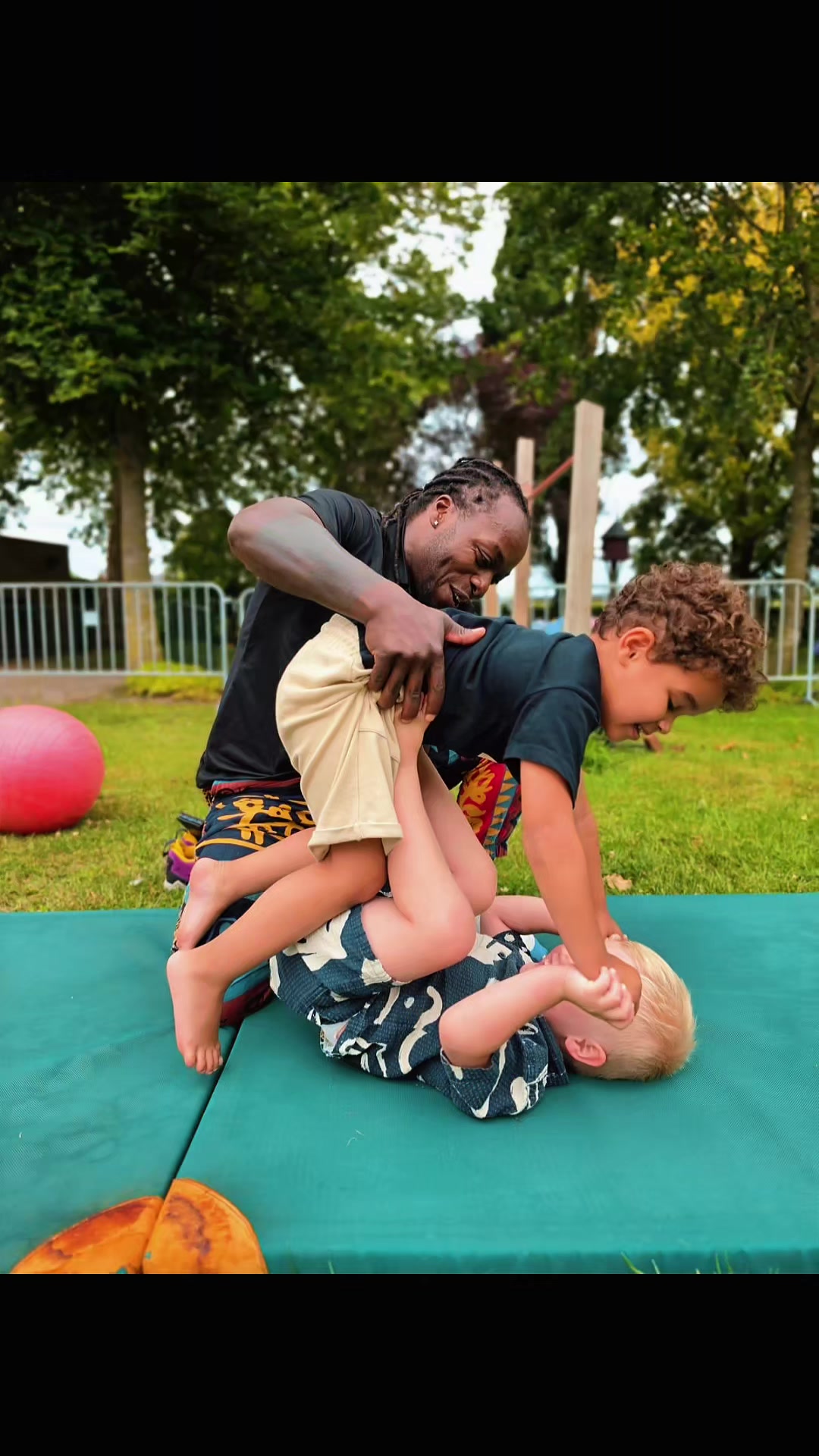 @circusflowacademy