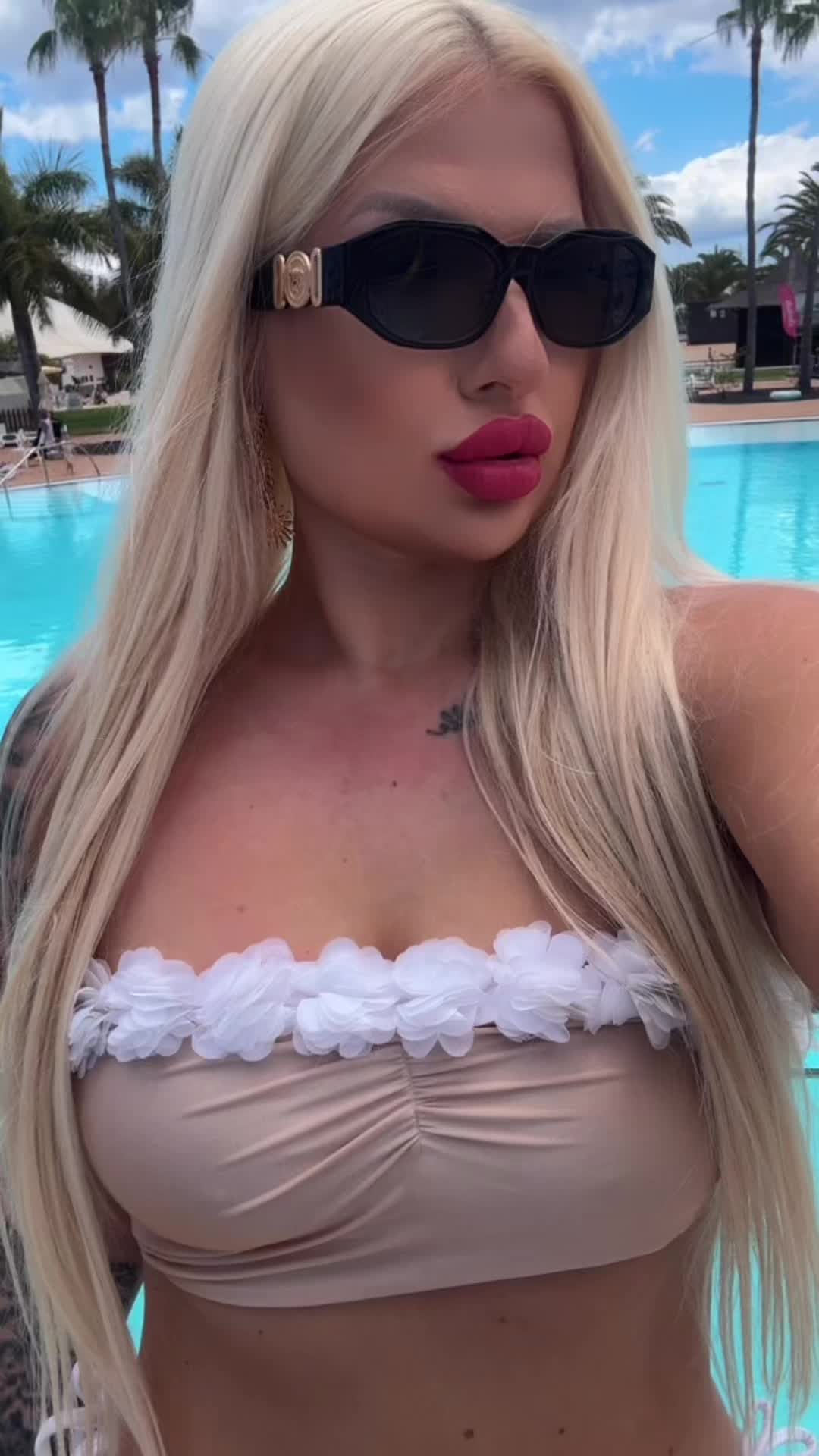 @Blondka