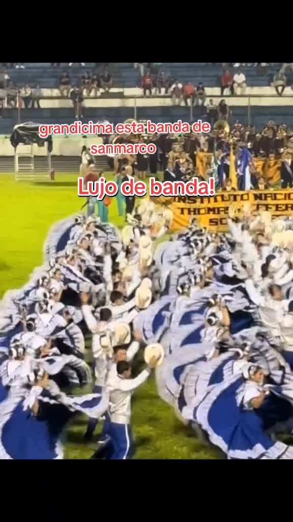 @🇸🇻roxanaroxana726🇸🇻