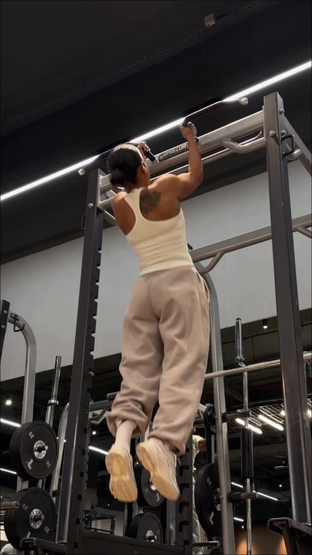 @Coach Adishashe.fit🇦🇪 شيهاني
