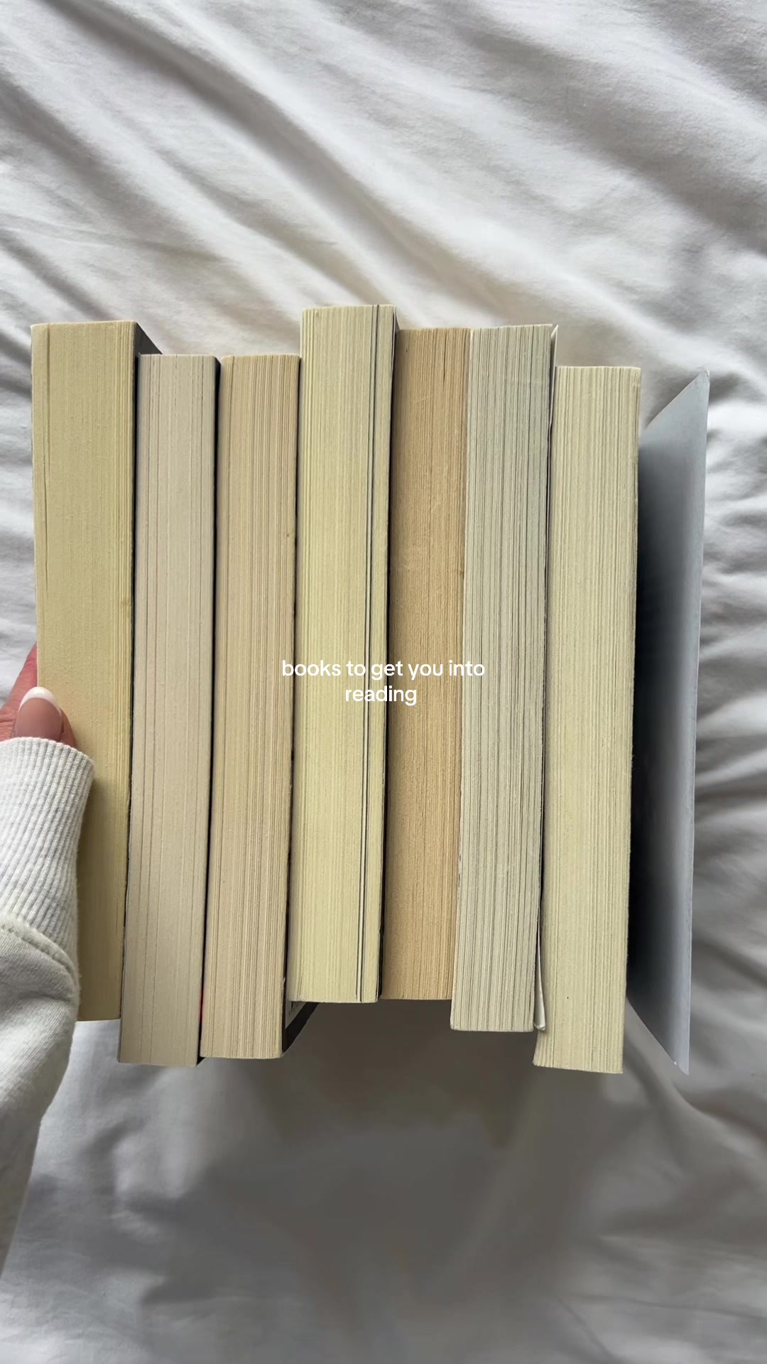 @amélie | booktok ♡