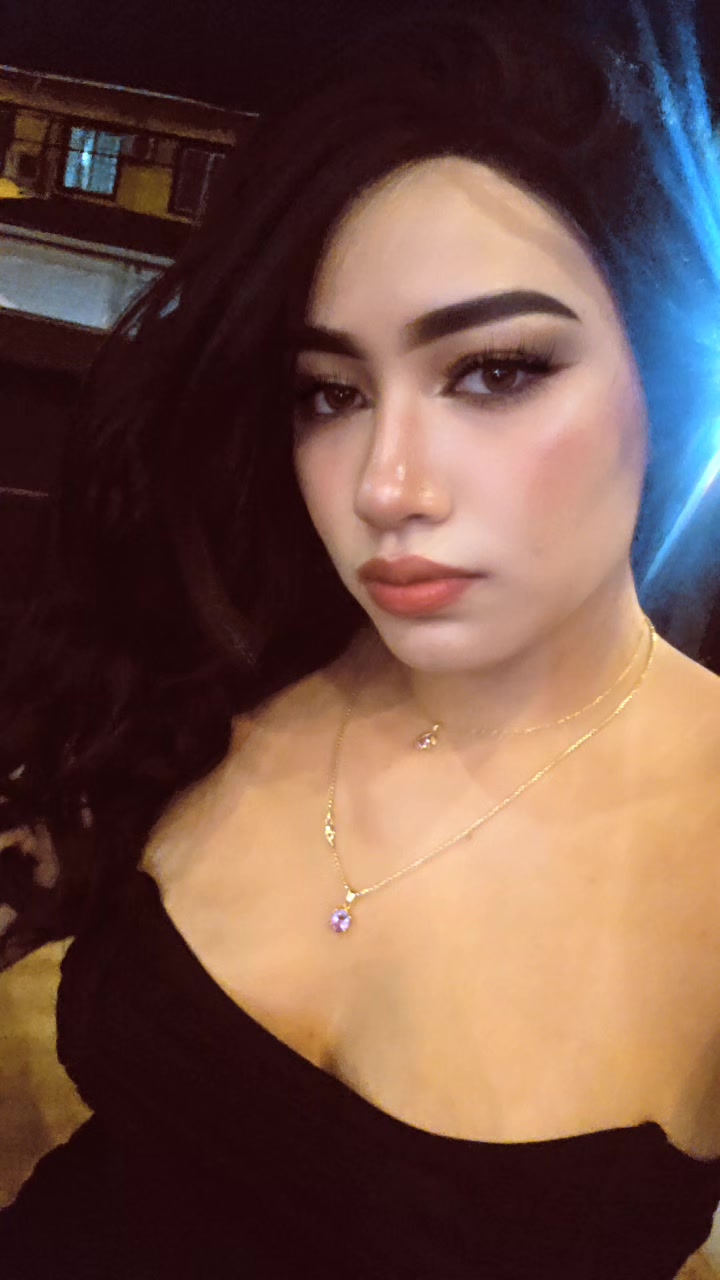 @😏Alexandra González 😏