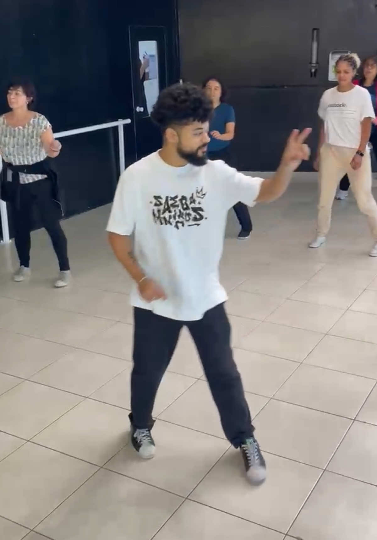 @Étore Diego