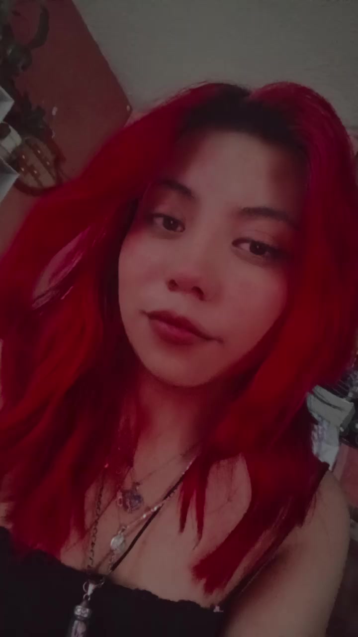 @Daniela_sempaii