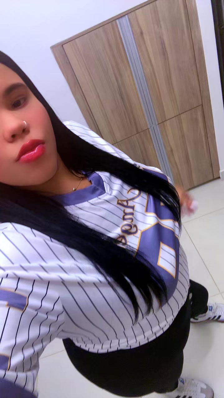 @🦋 Emelii 🦋