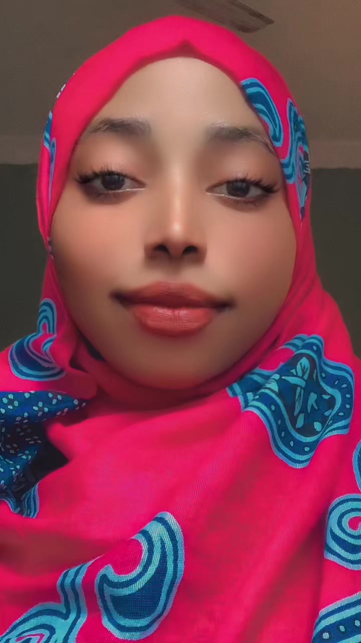@🦋cute Qudrah🥰