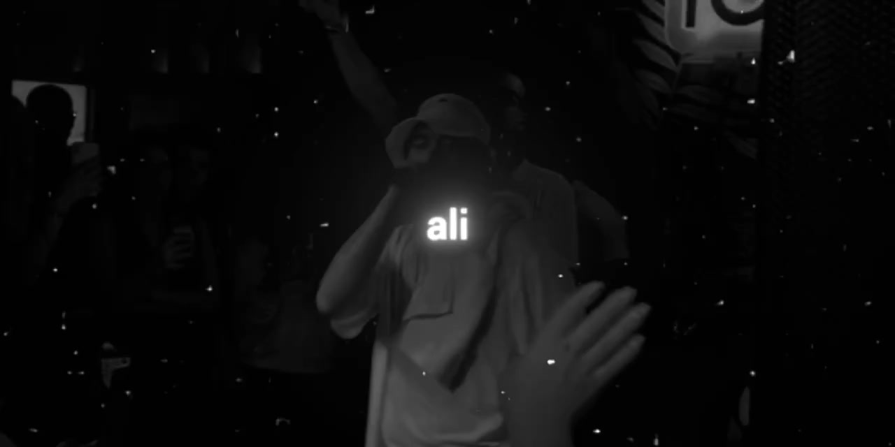 @🖤