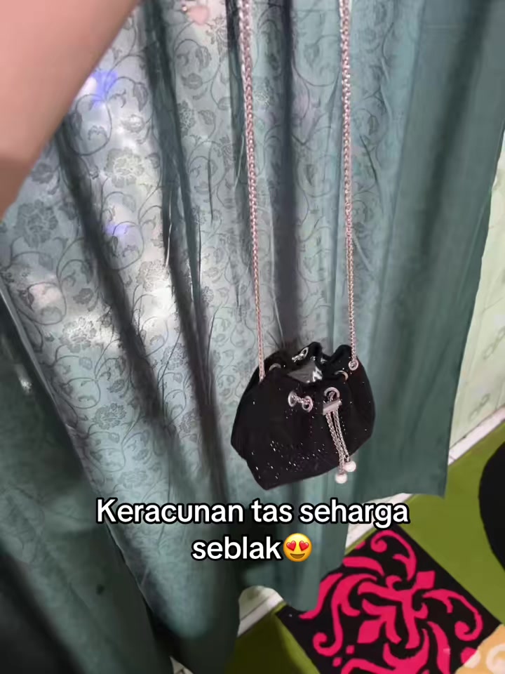 @Devino_08