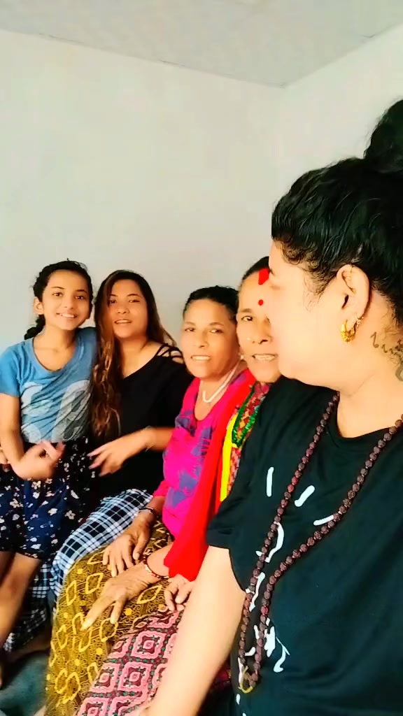 @Chandika🎙️Situ🎼🇳🇵