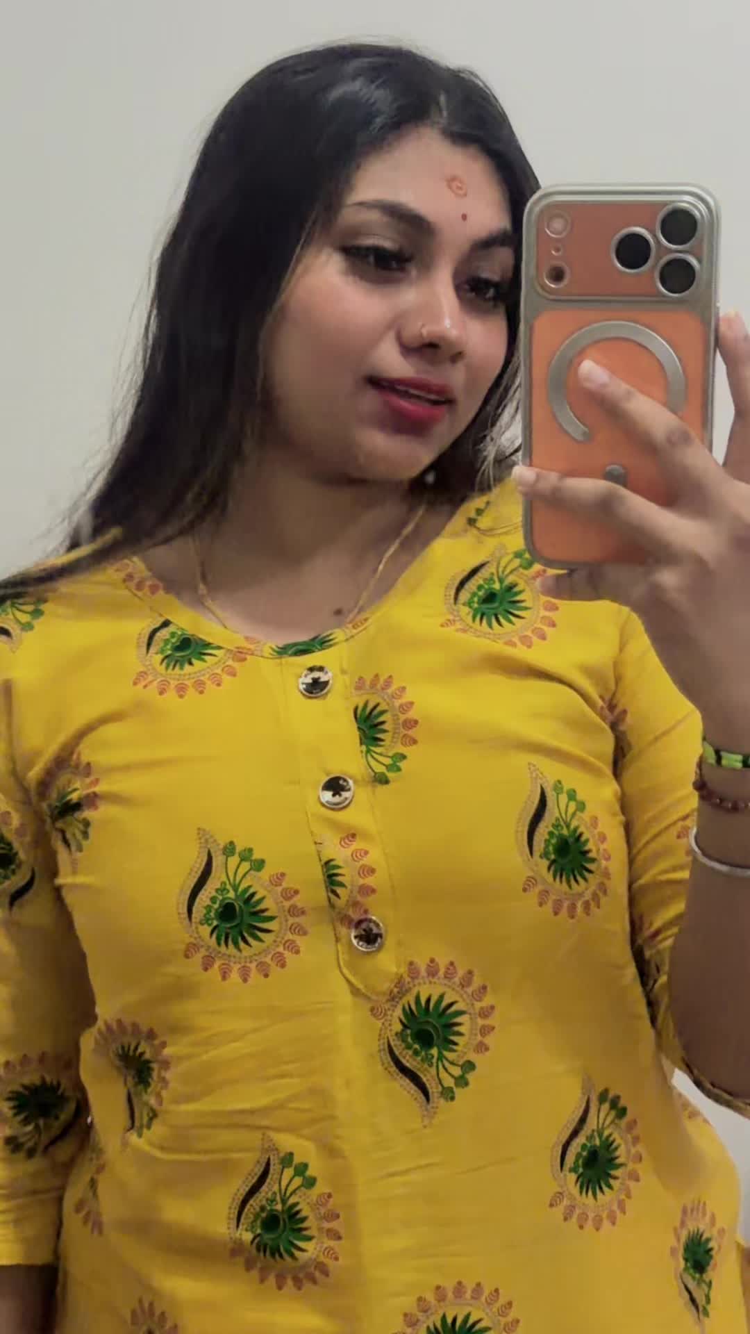 @𝐑🪬