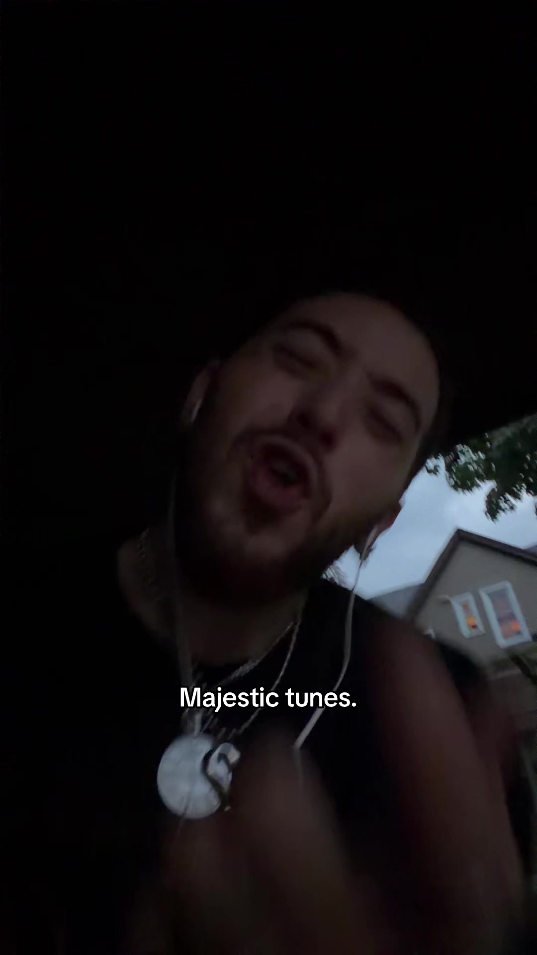 @Fezz