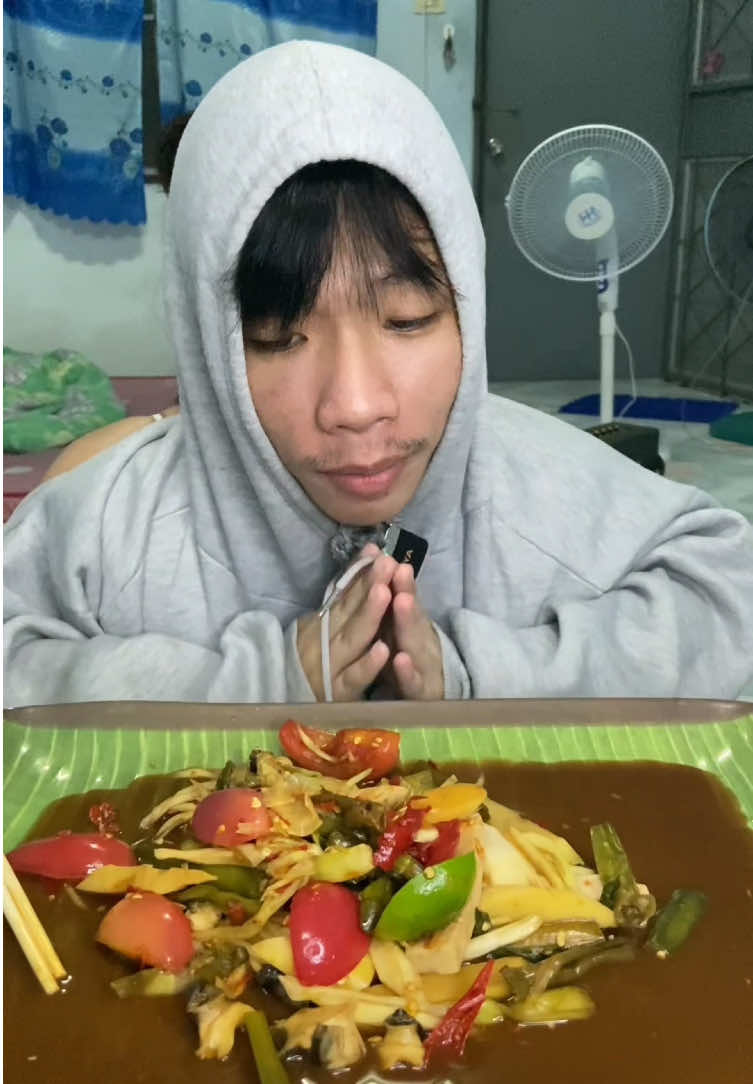 @เเก้มอาหลง💕