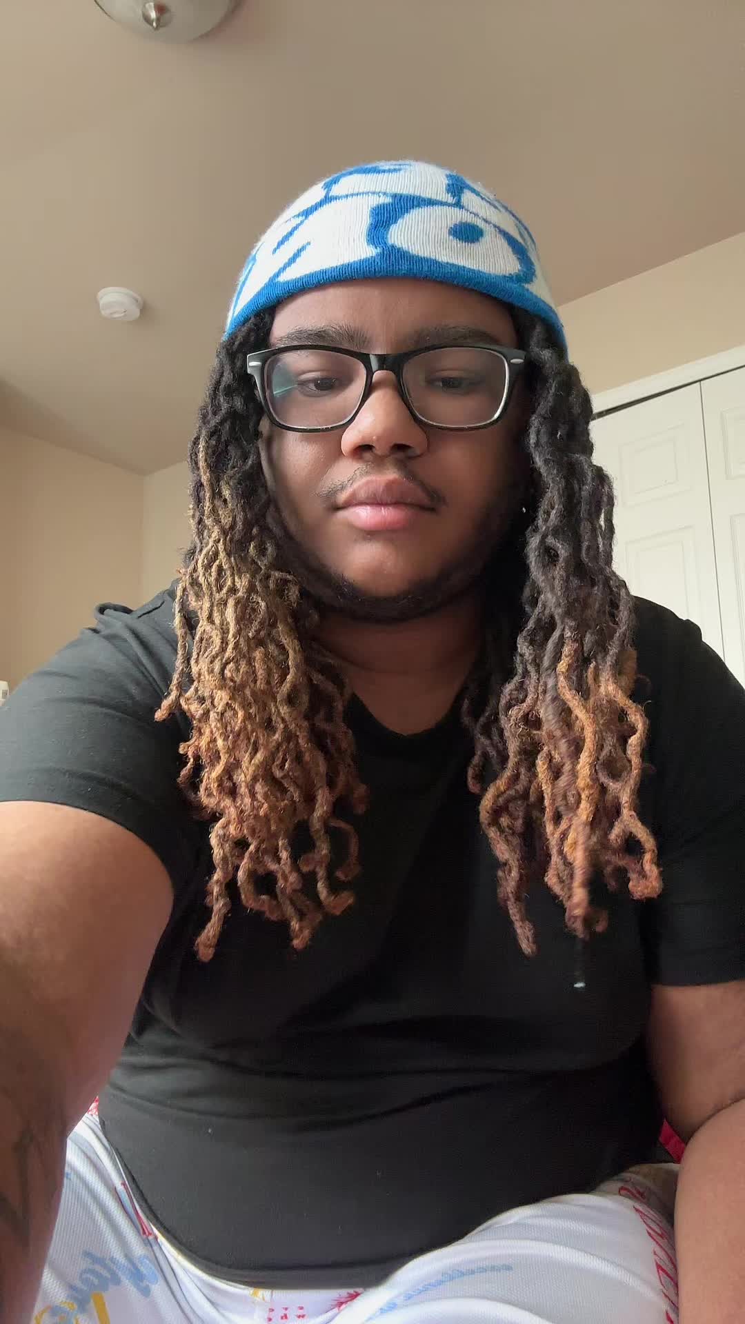 @Pap3rchaserJ