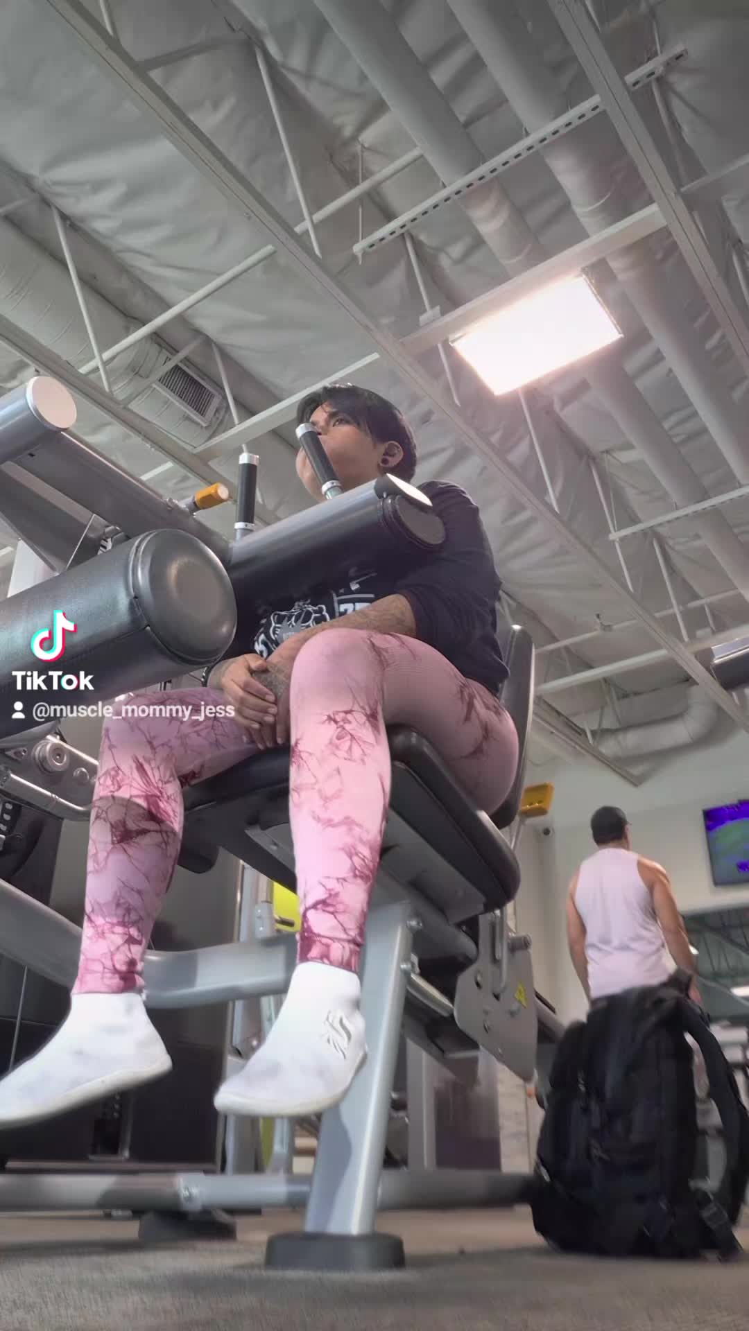 @muscle_mommy_jess