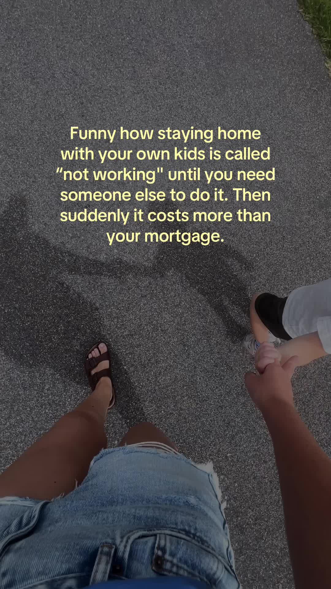 @Kaci | MOM LIFE