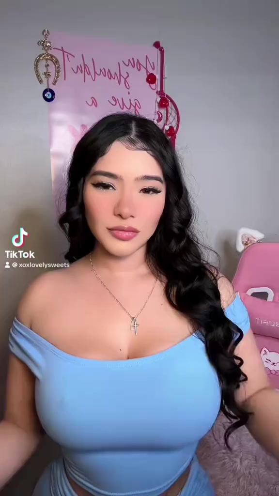 @xoxlovelysweets