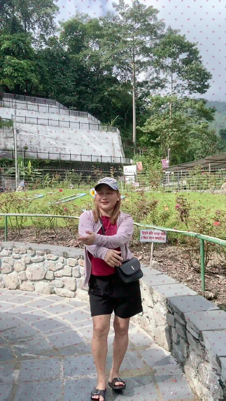 @mira pradhan🌼