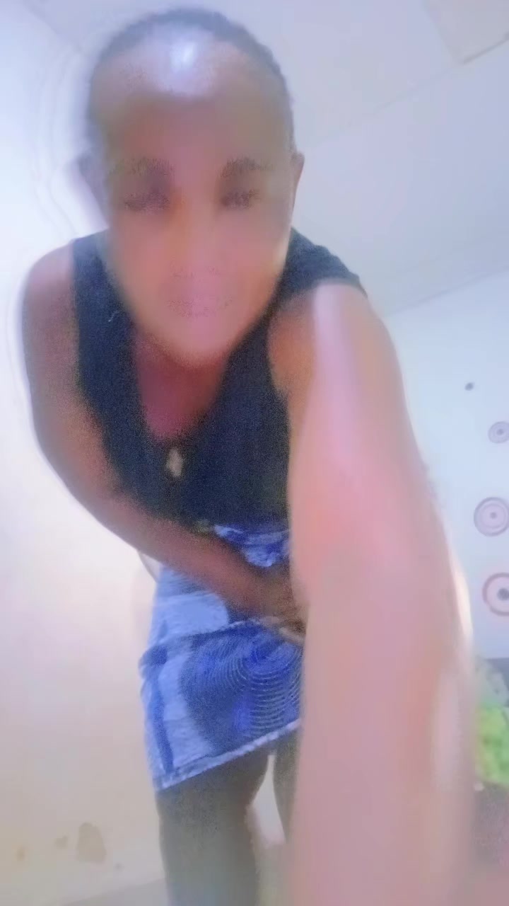 @zuku 225 Ghislaine🛡️🛡️🛡️