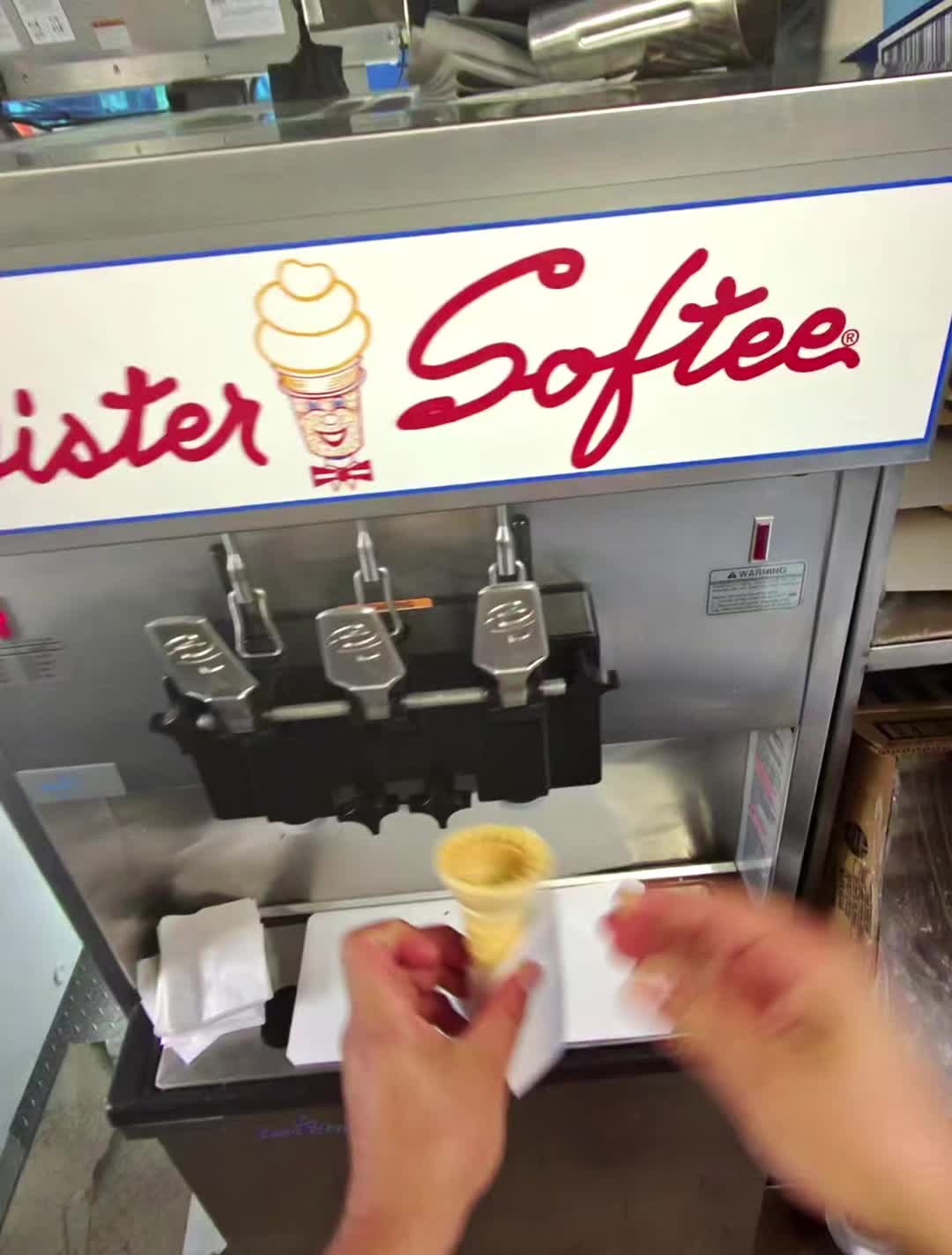 @fishtownmistersoftee