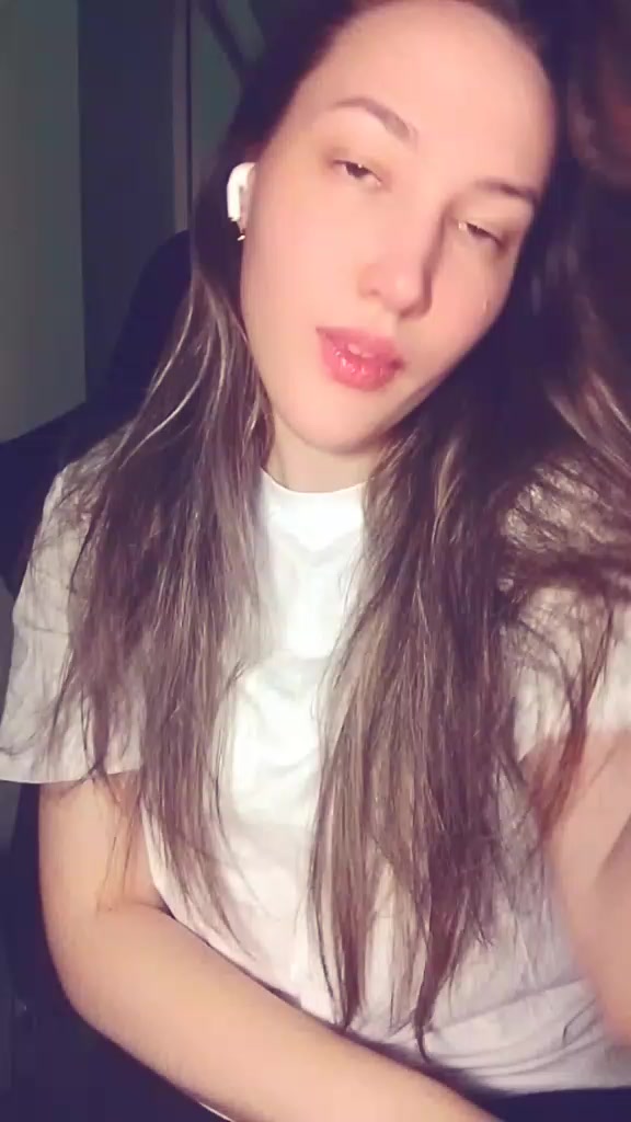 @Викулёнок🦁