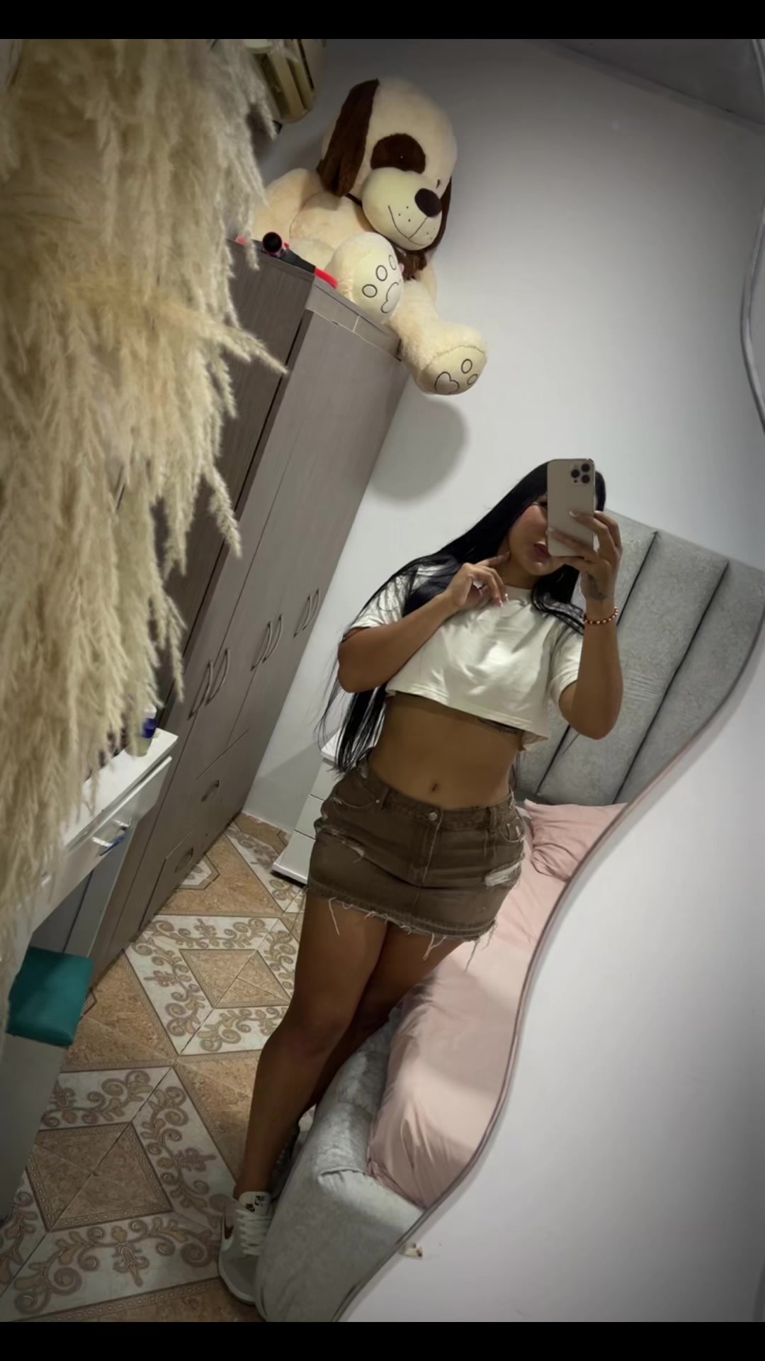@angie_m057
