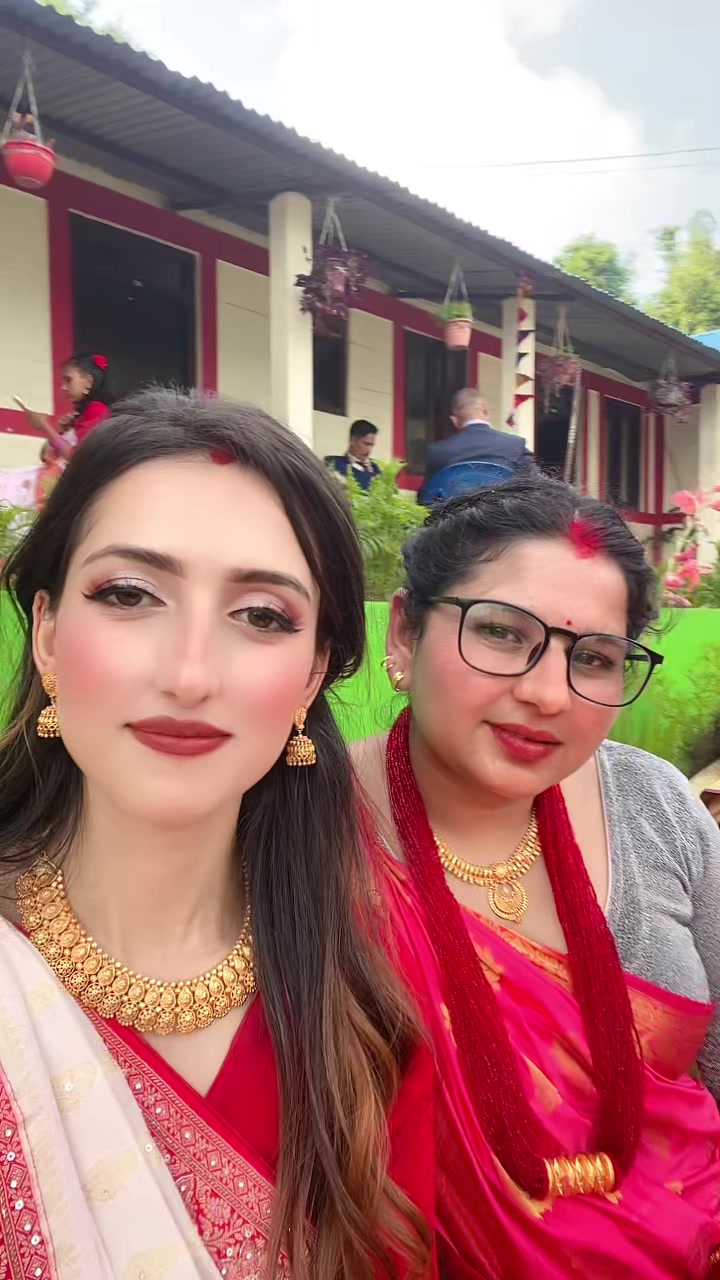 @Muna Pandey