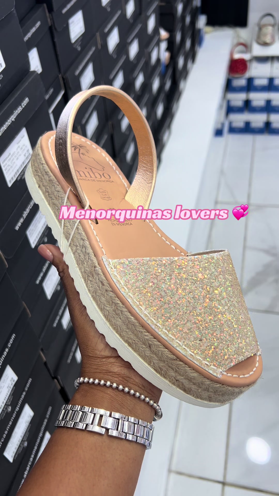 @Ann &acute;s Pink Shop