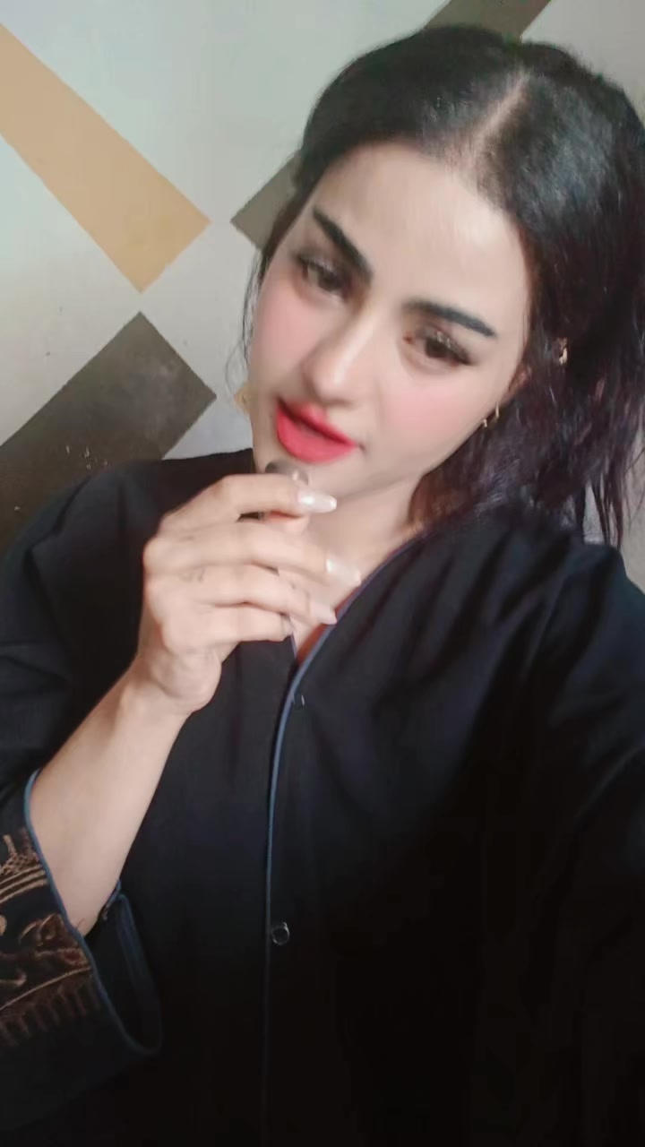 @Qu Een
