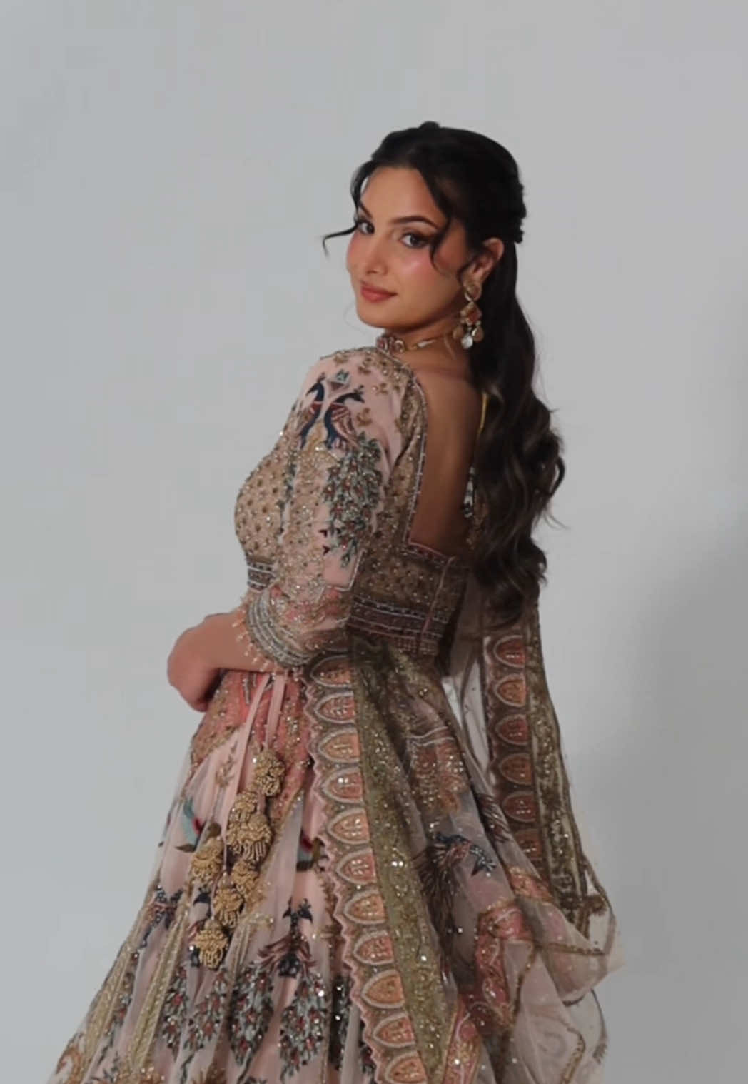 @Makeupbyaishaz