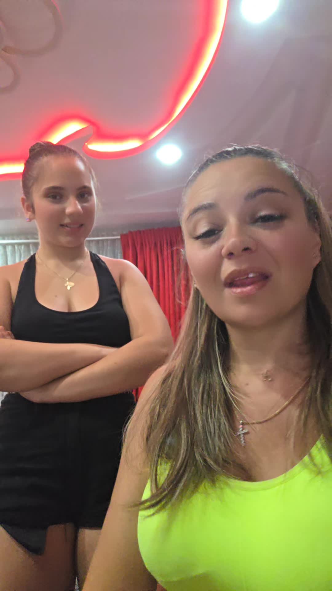 @Анюта