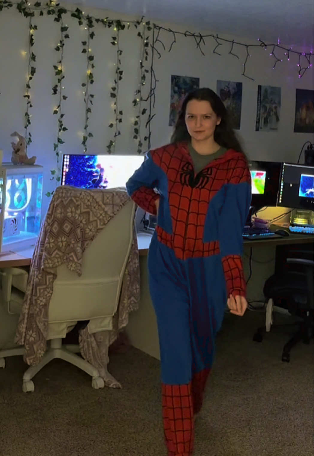 @sarahadamstv