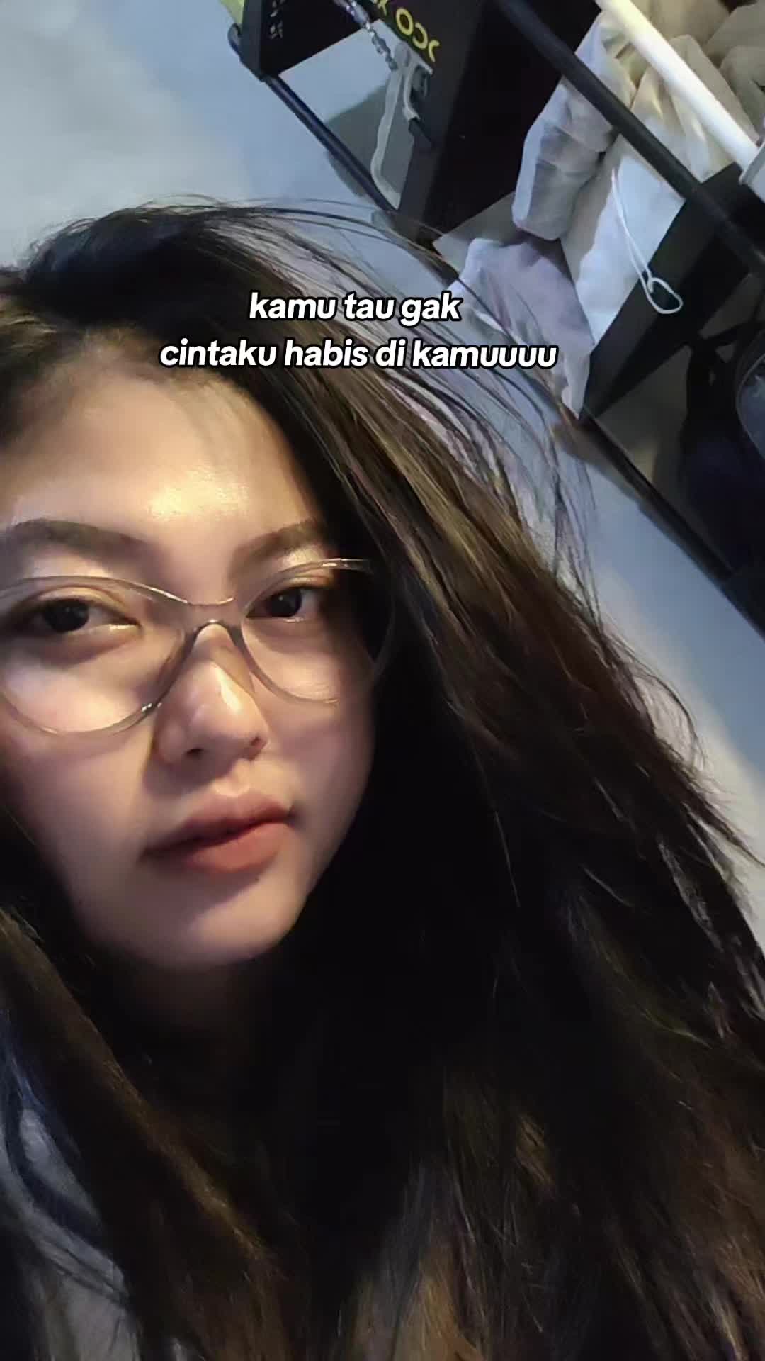 @Afril🐣