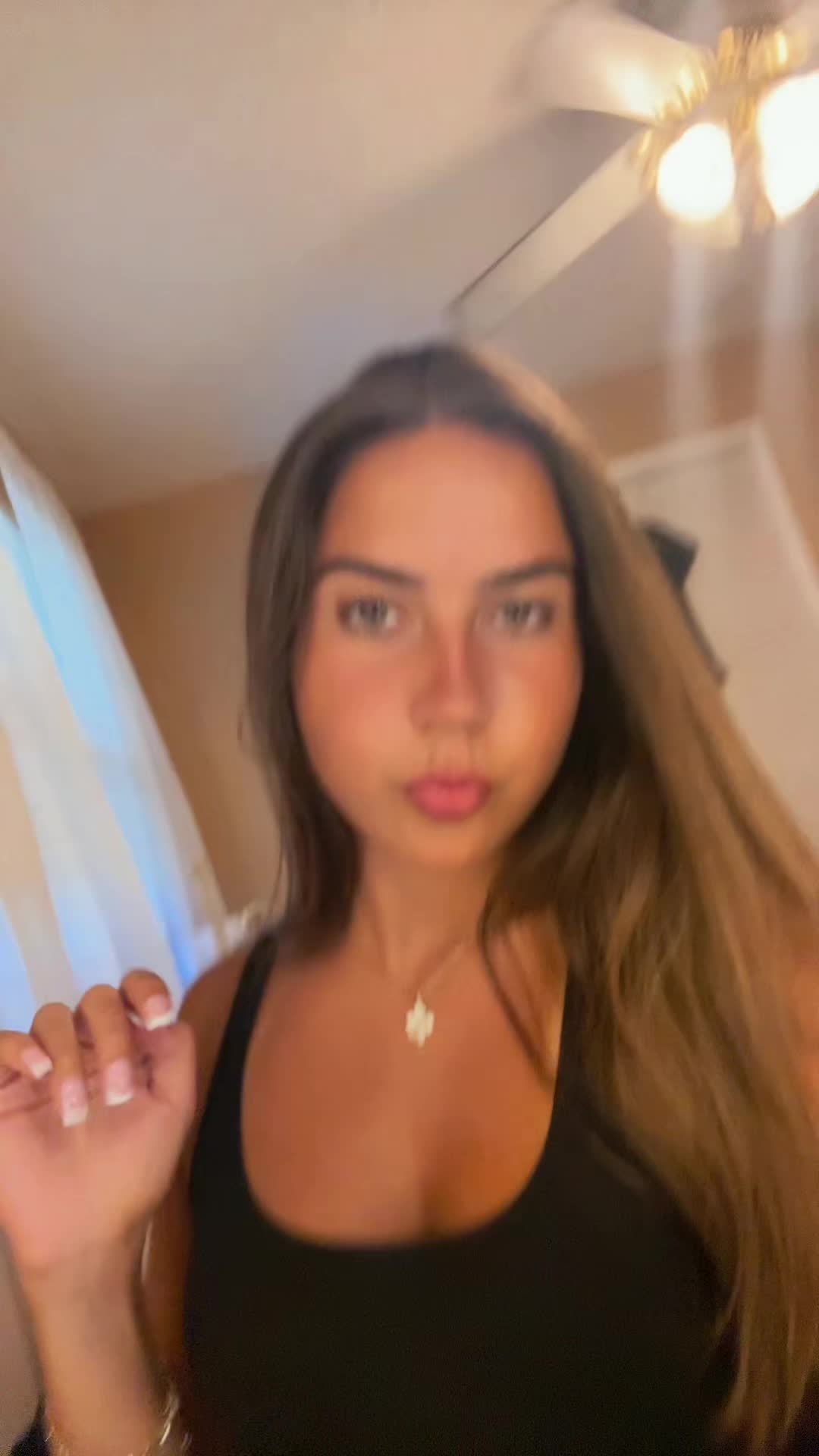 @Demi ♡