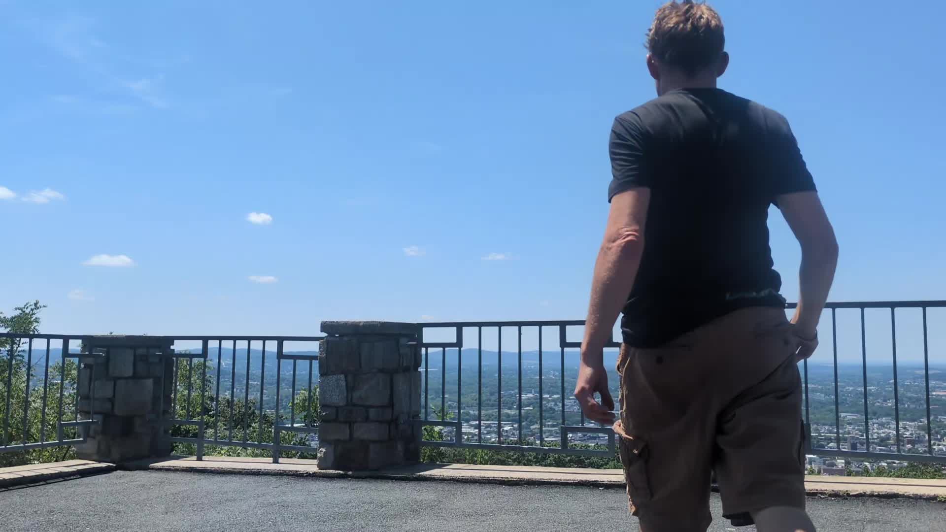 @eliallentown